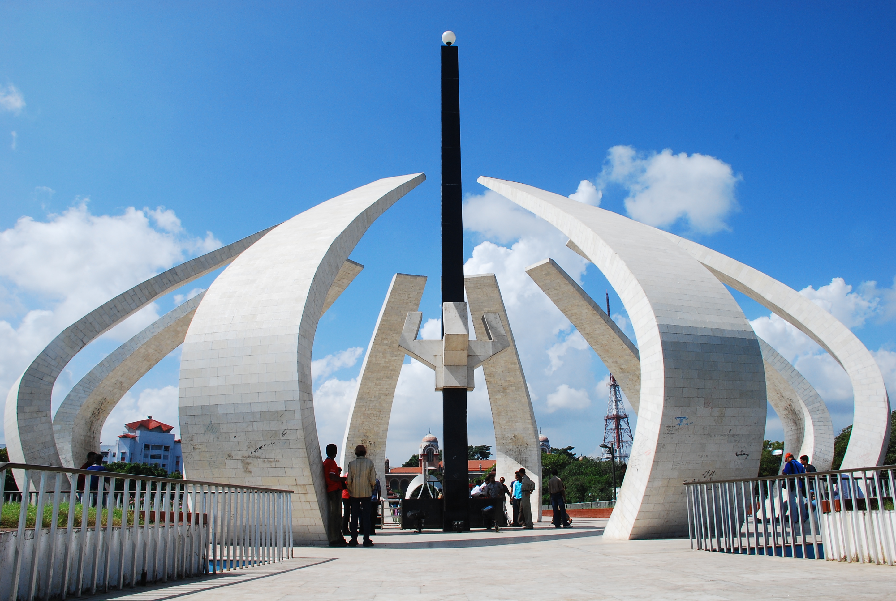 lovers visit places in chennai